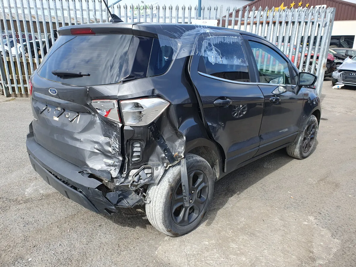 18 FORD ECOSPORT  1.0 P ECOBOOST FOR BREAKING - Image 4