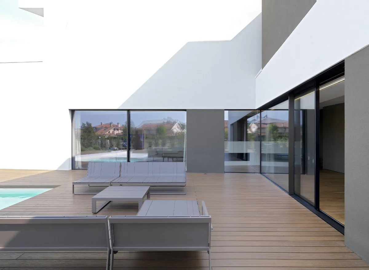 Lift and slide patio doors for sale in Co. Offaly for €1 on DoneDeal