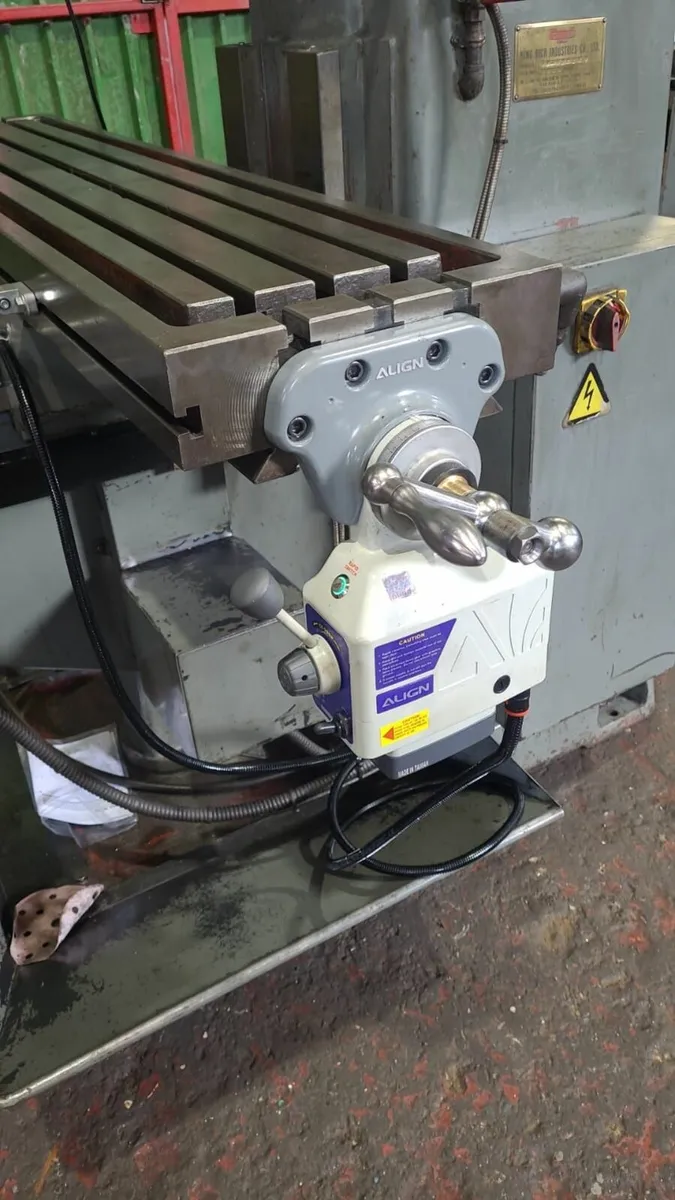 KRV 3000 Milling Machine - Image 3