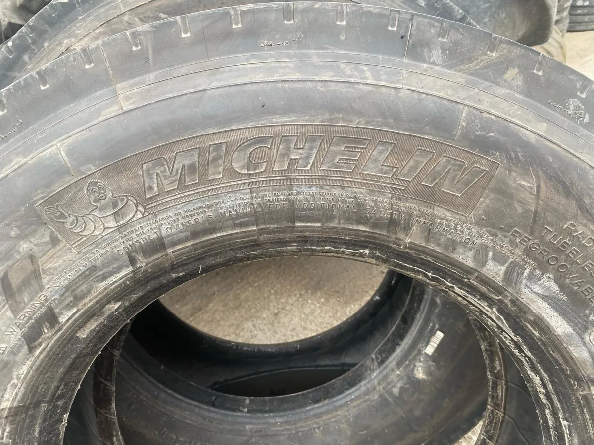 285/70 R 19.5 Michelin J Rated Truck Tyres - Image 3
