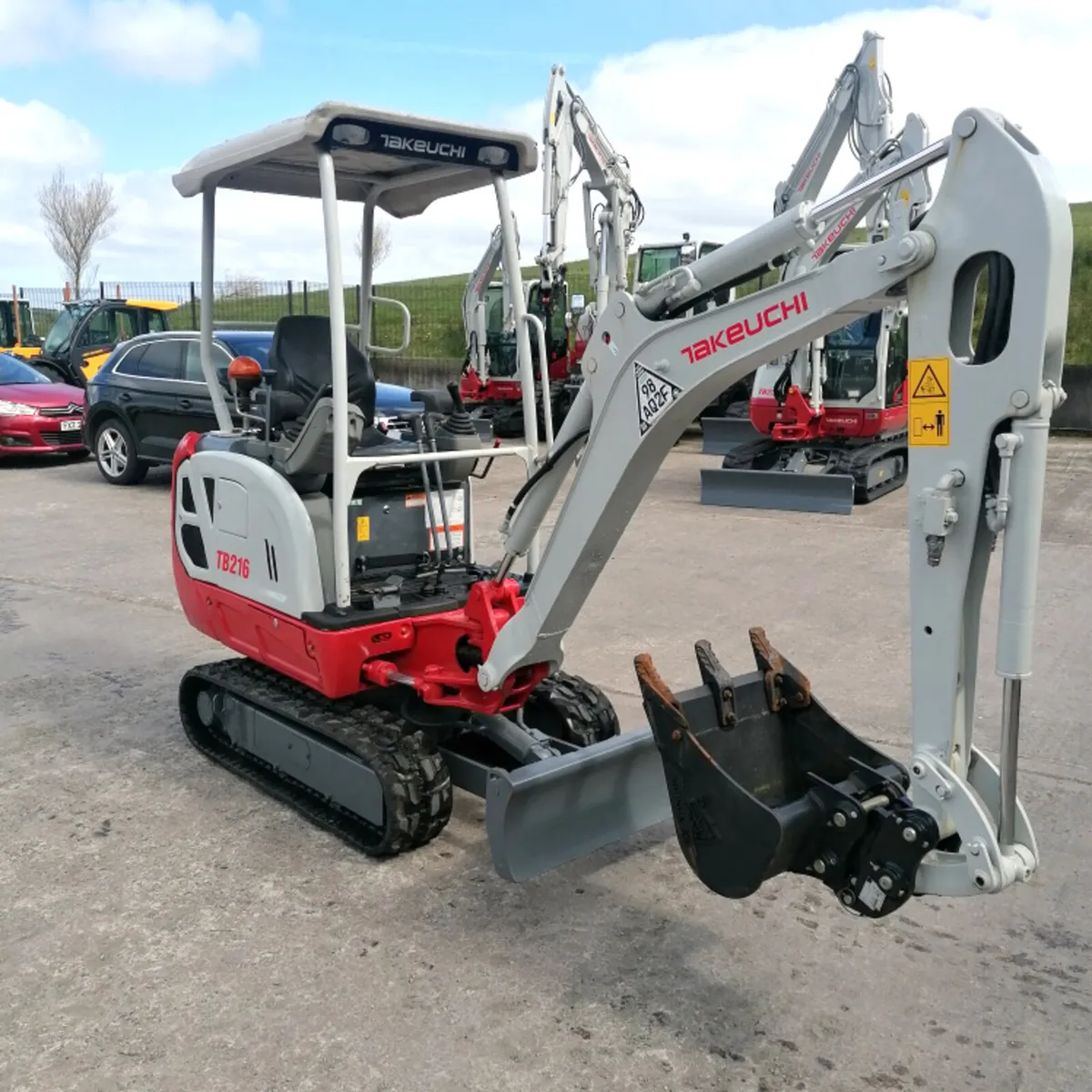 Takeuchi TB216 canopy  #14004232 - Image 2