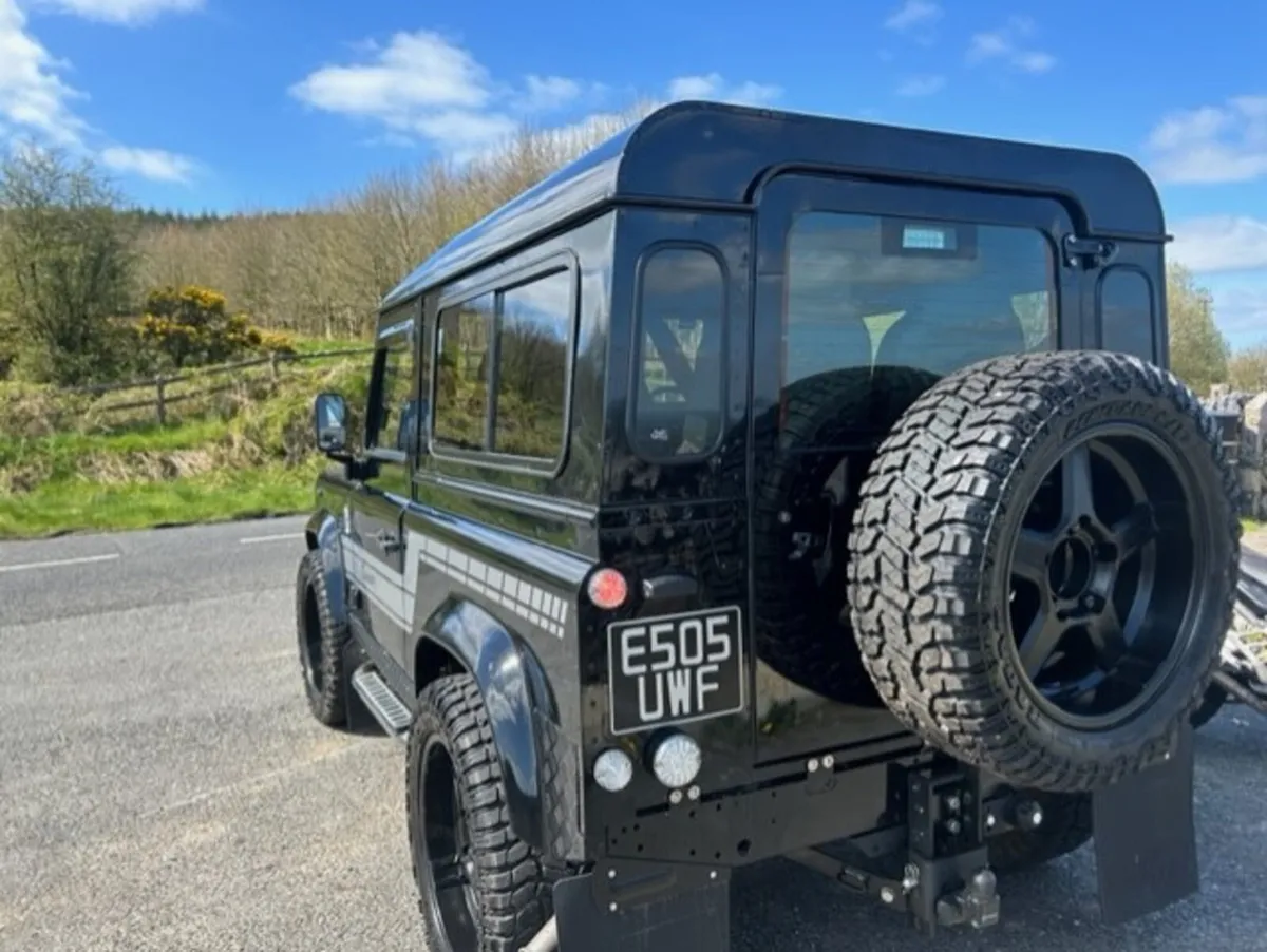 land rover defender 90 - Image 1