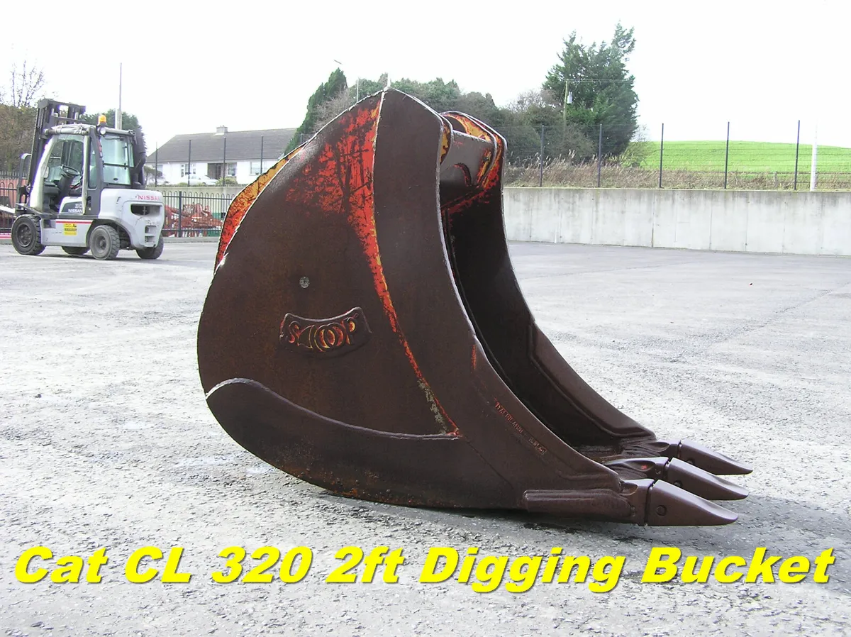 Scoop 2Ft Digging Bucket - Image 1