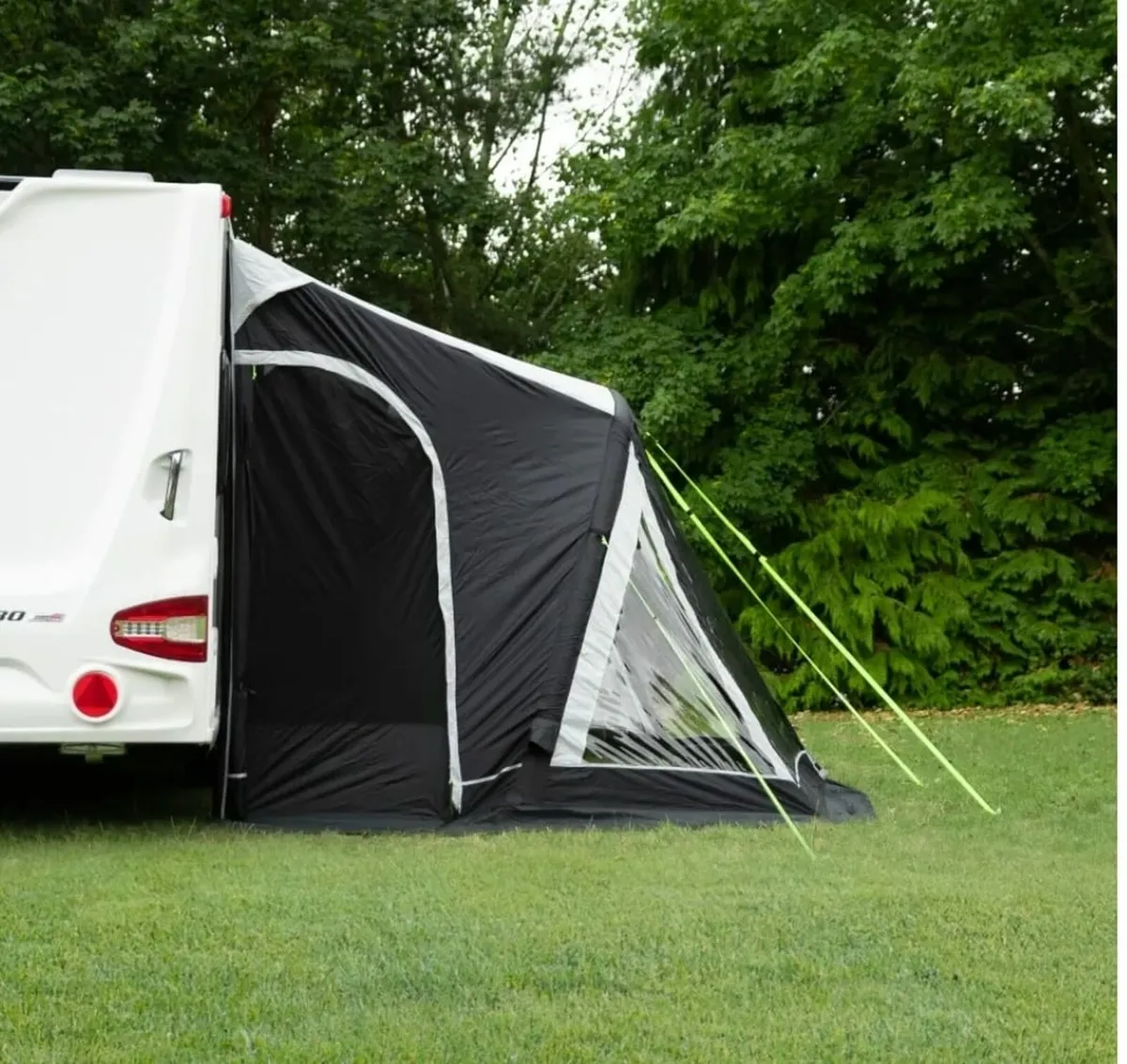 Baywatch 390 air awning - Image 3