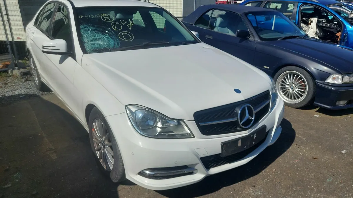 2012 mercedes c220 - Image 1