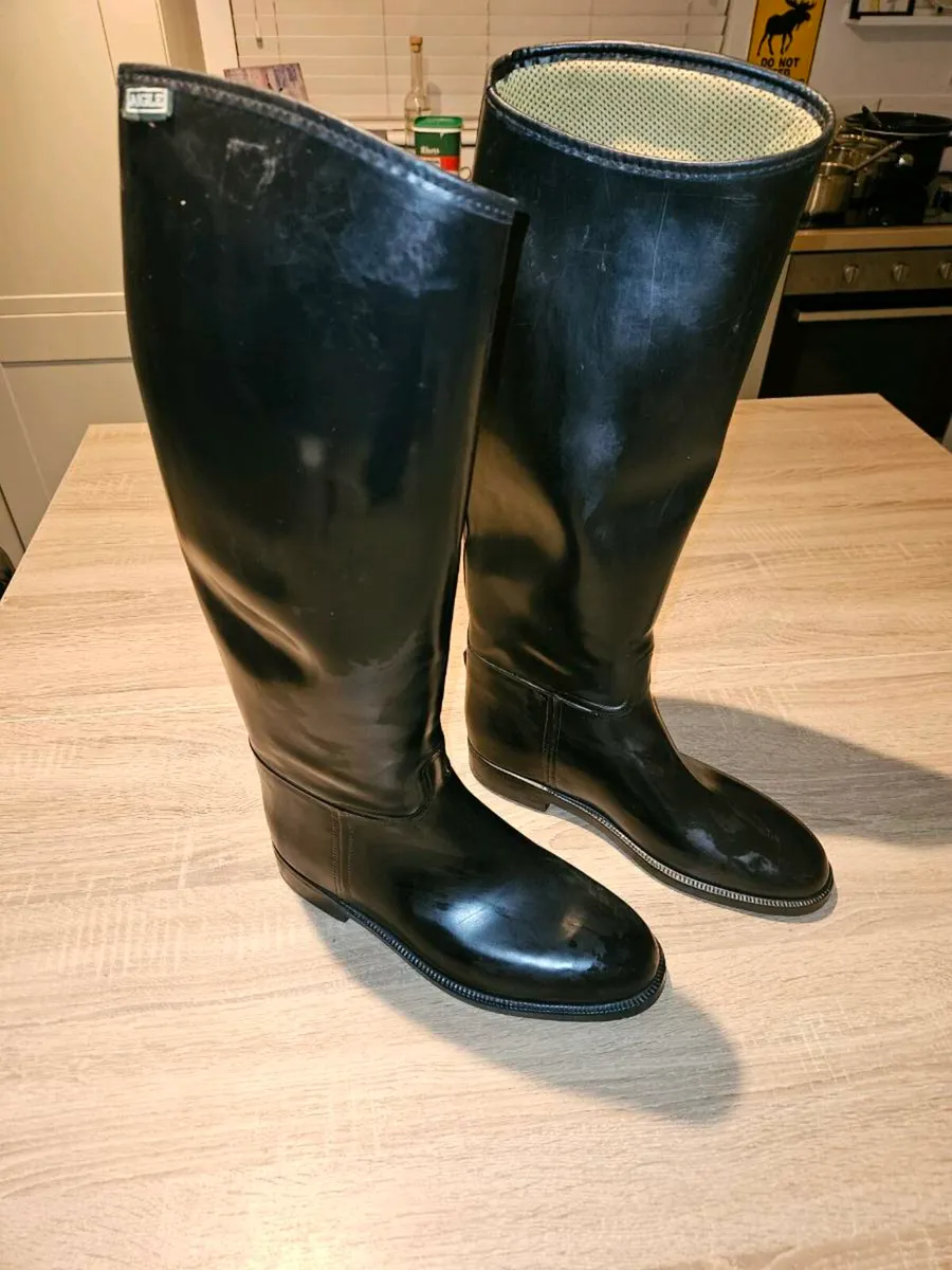 Aigle size 9 horse riding boots for sale in Co. Limerick for €35 on