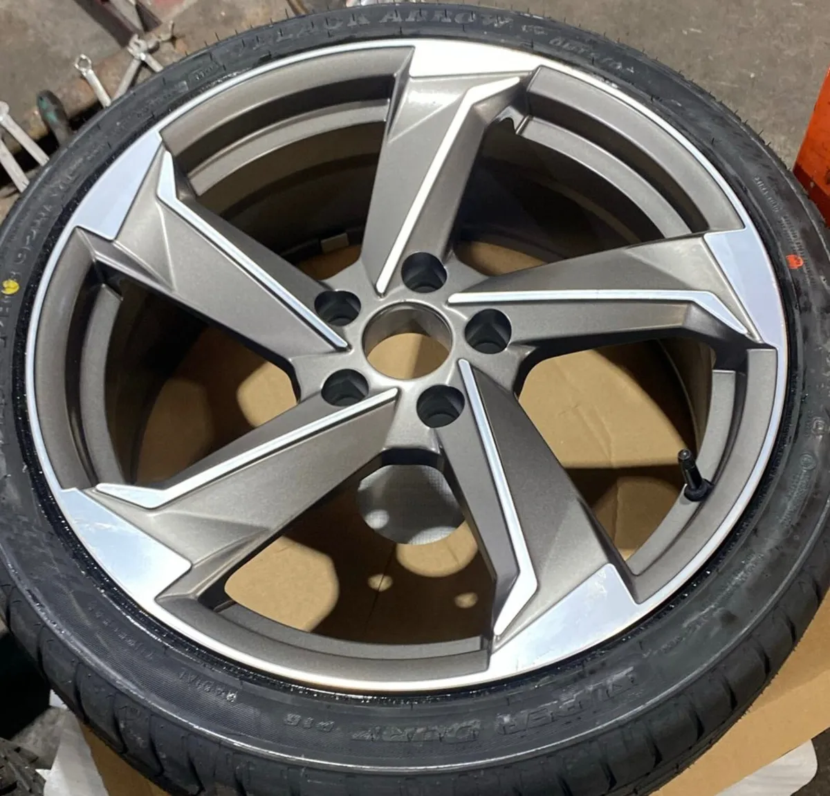 18” ttrs twist 5x112  alloys & tyres