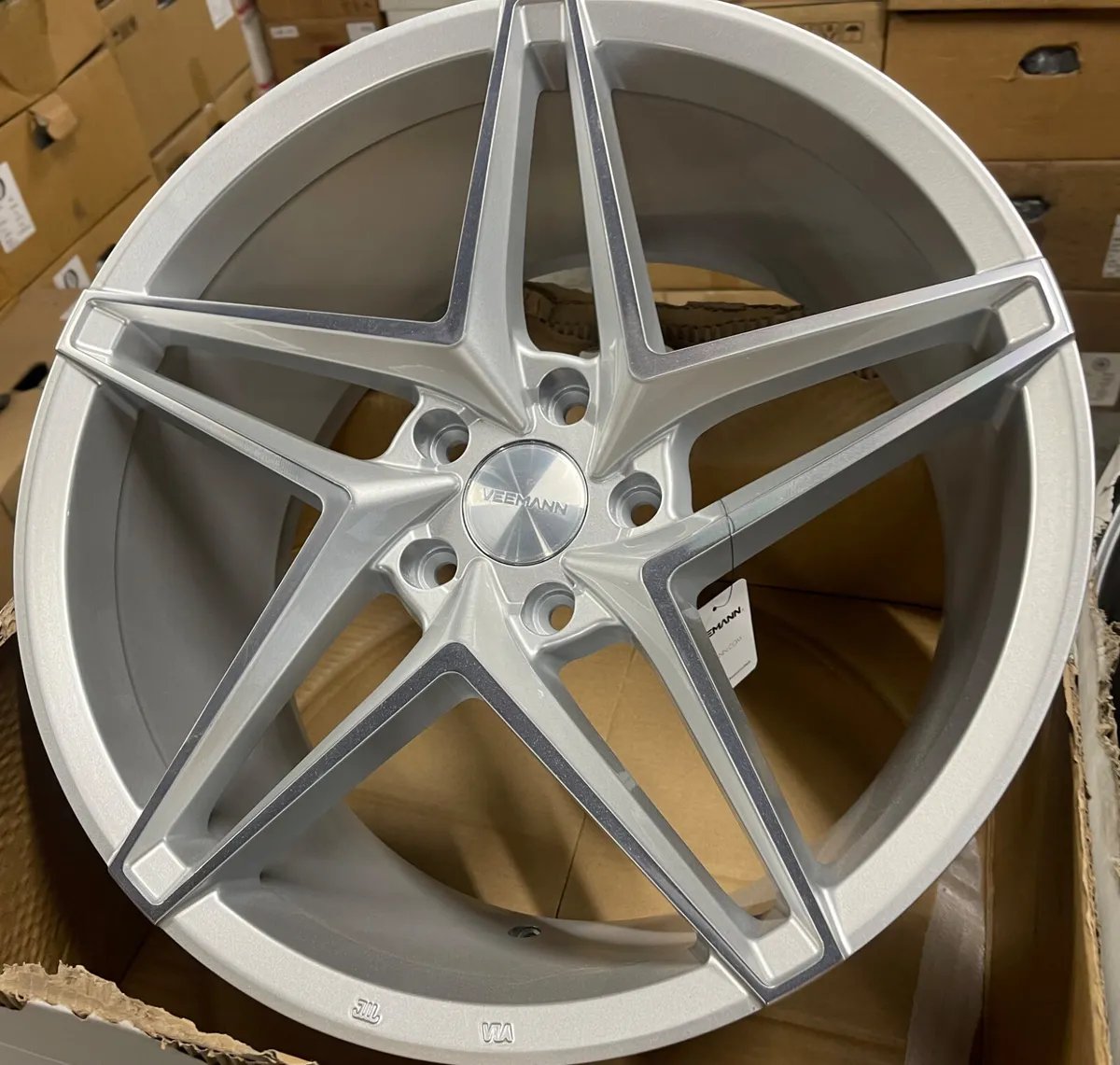 19” 9.5 all round 5x112 silver veemann vfs46