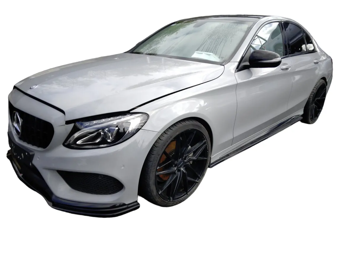 2015 MERCEDES BENZ C CLASS For Breaking/Dismantlin - Image 1