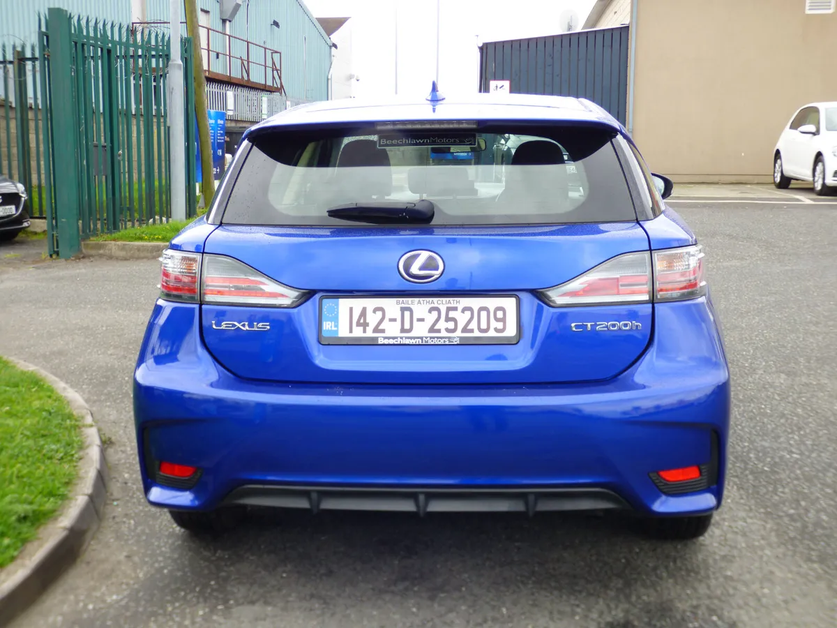 LEXUS CT200H S AUTOMATIC - Image 4