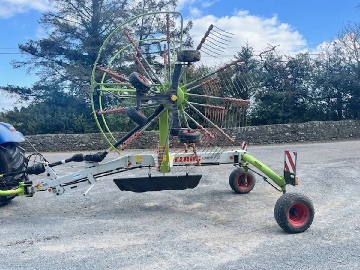 2015 Claas 2600 Liner Rake - Image 3