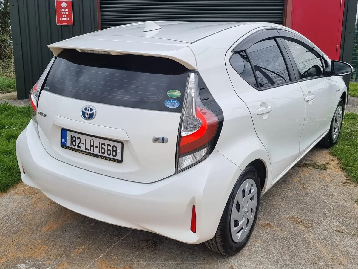 2018 TOYOTA AQUA AUTOMATIC HYBRID NCT'd €11,999 - Image 3