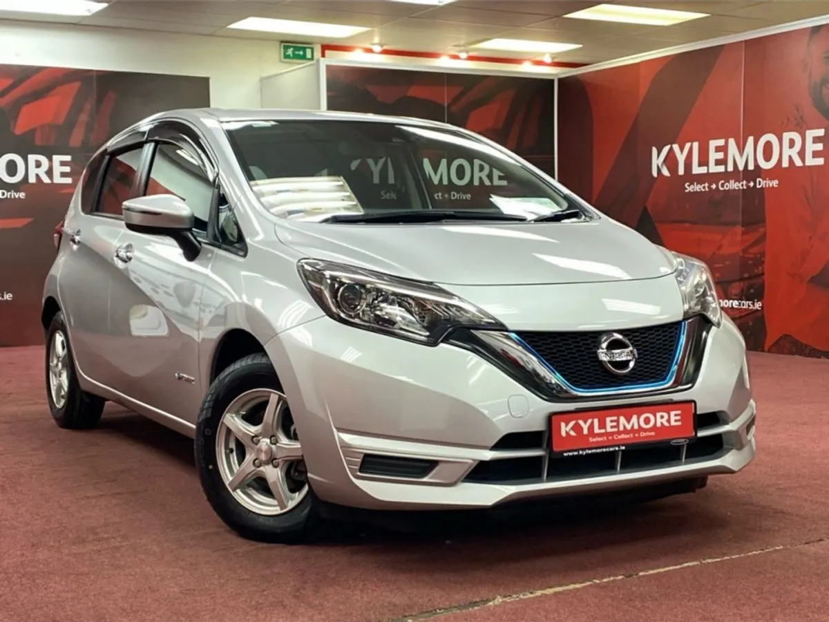 Nissan NOTE Zippy Well Equipped Modern Hybrid W/r