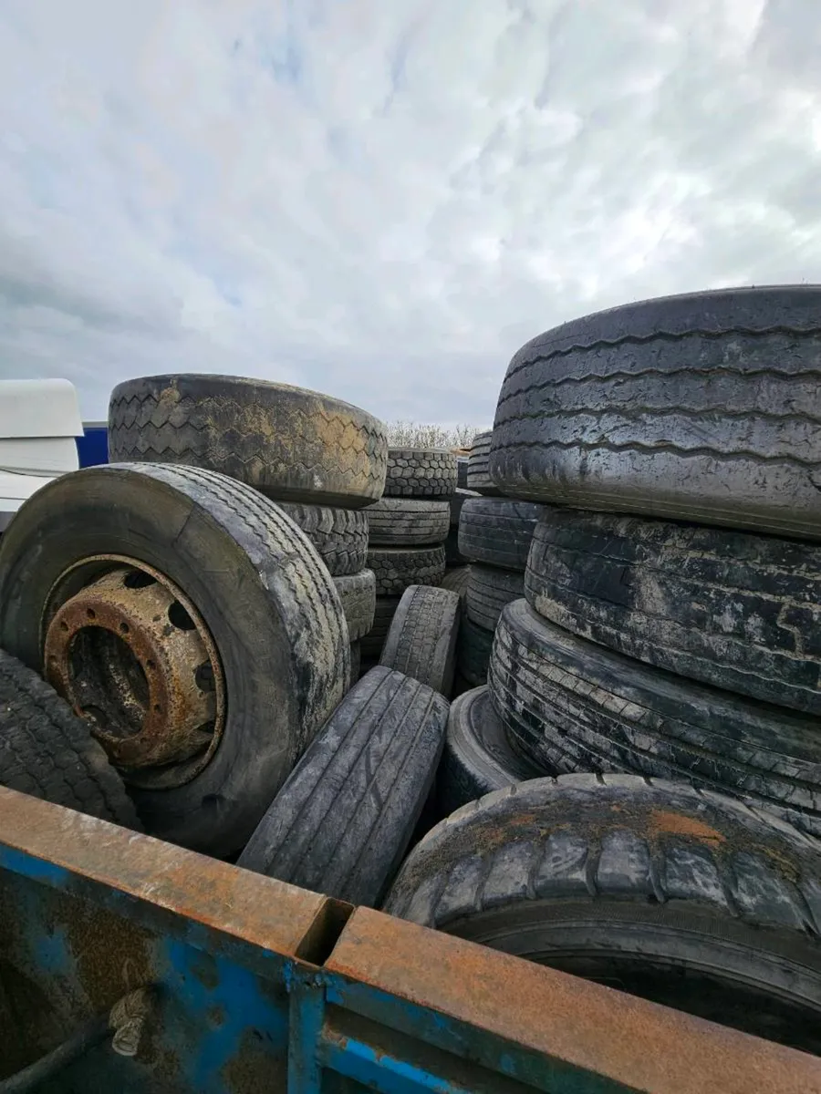 Truck tyres Part worn