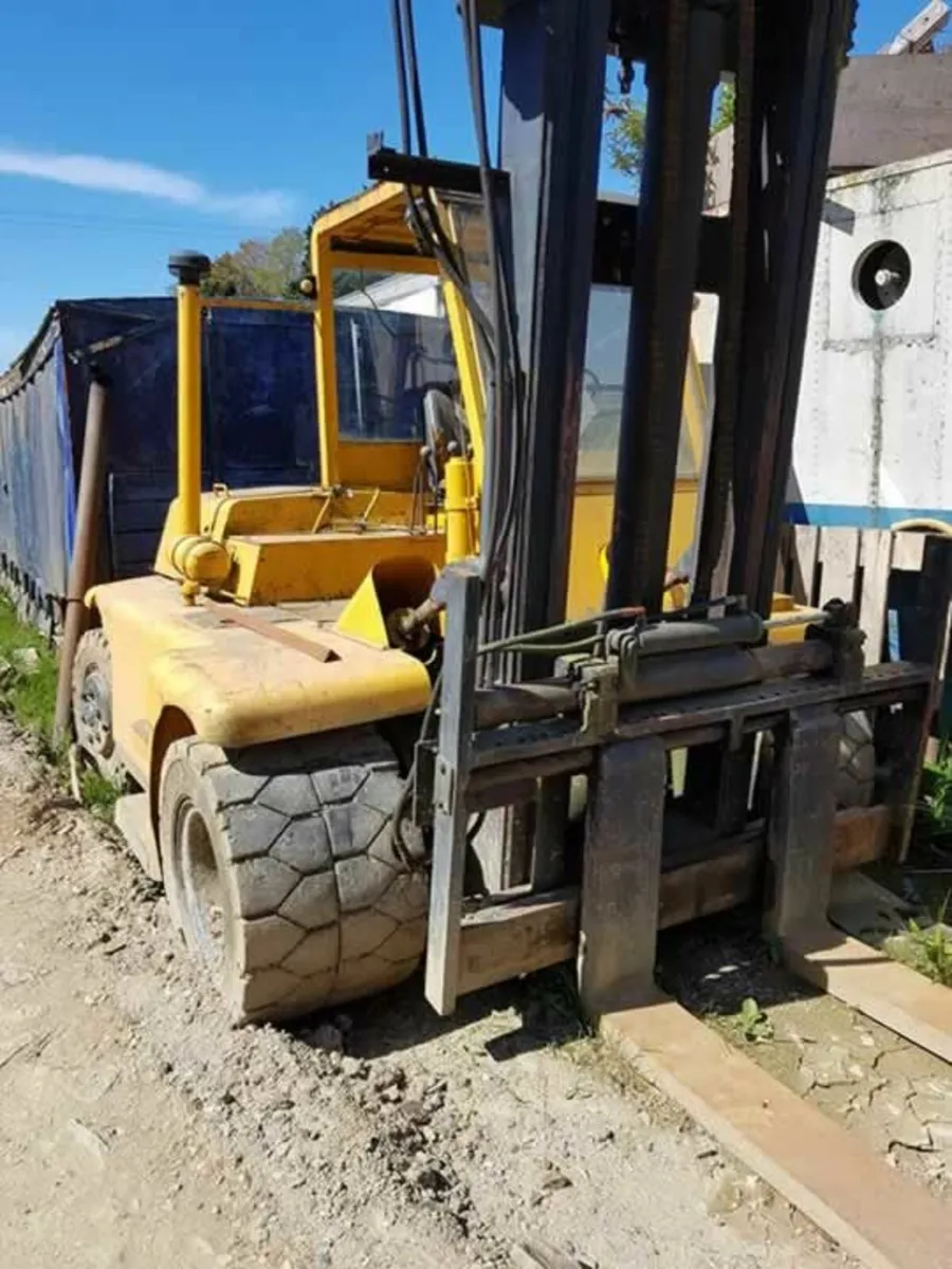 Forklift Henley FOR HIRE OR SALE POA - Image 2