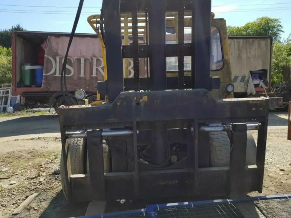 Forklift Henley FOR HIRE OR SALE POA - Image 3