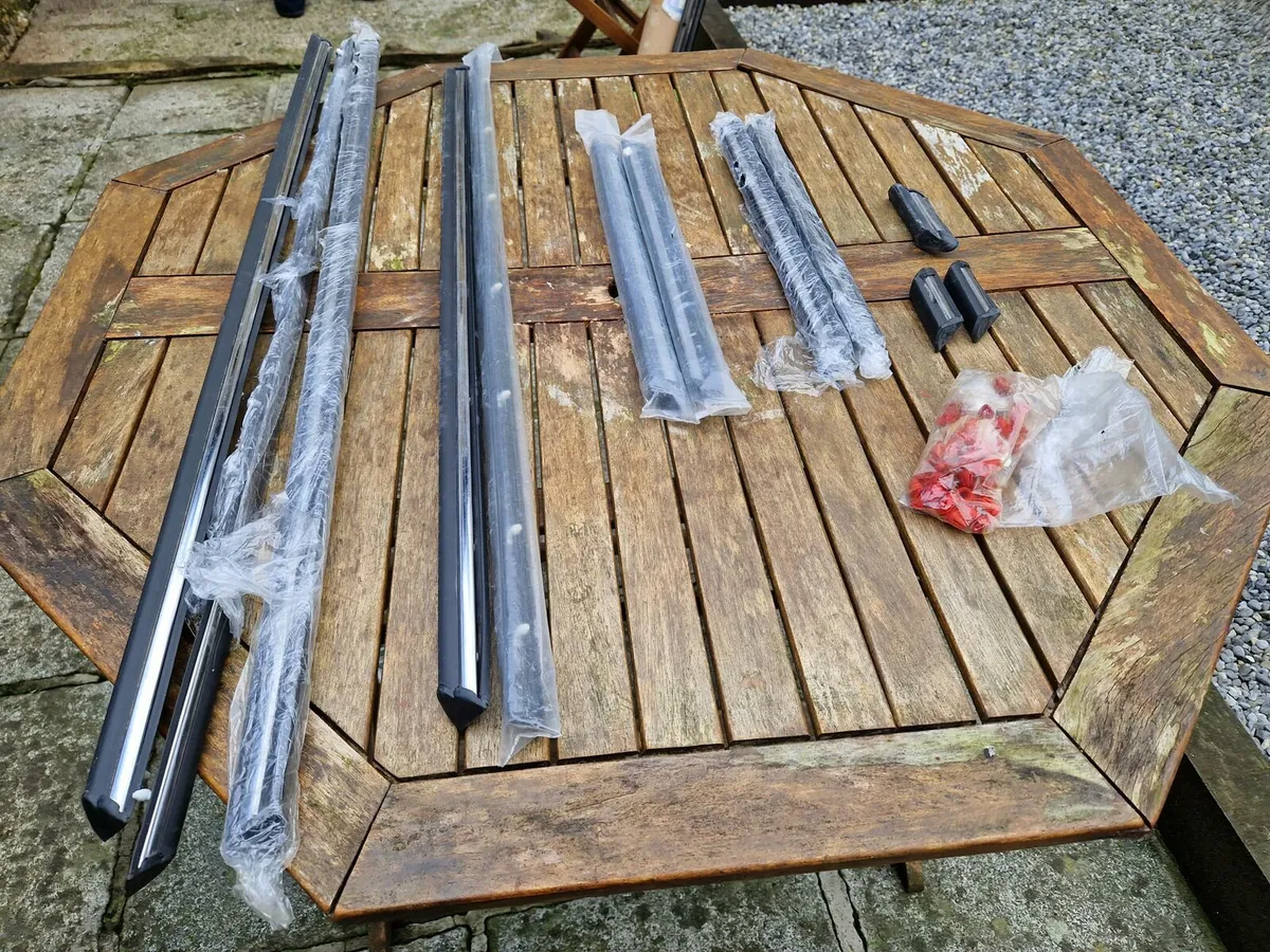 Mercedes W116 Stuff. - Image 1