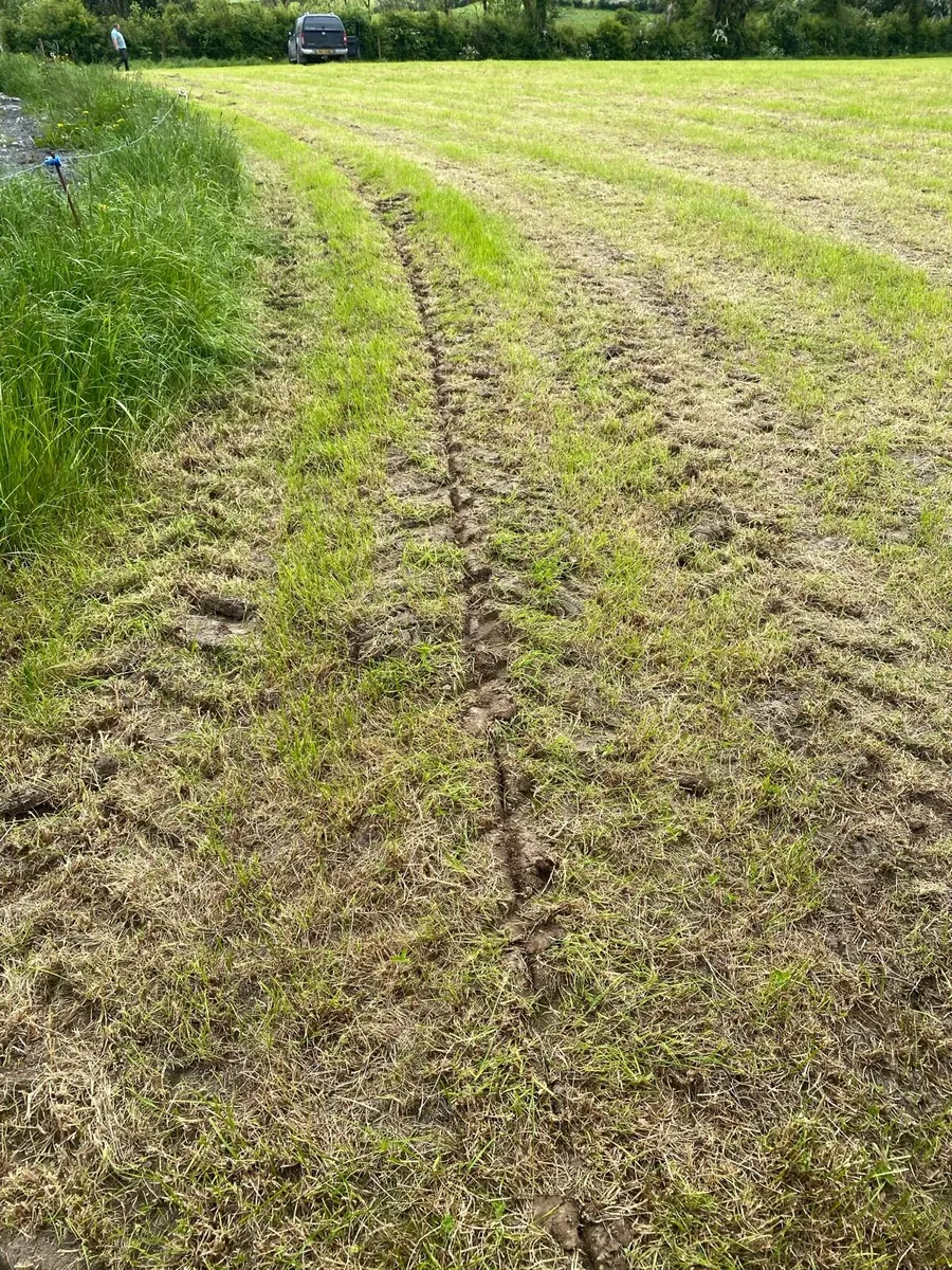 Mole plough and pipe laying - Image 3