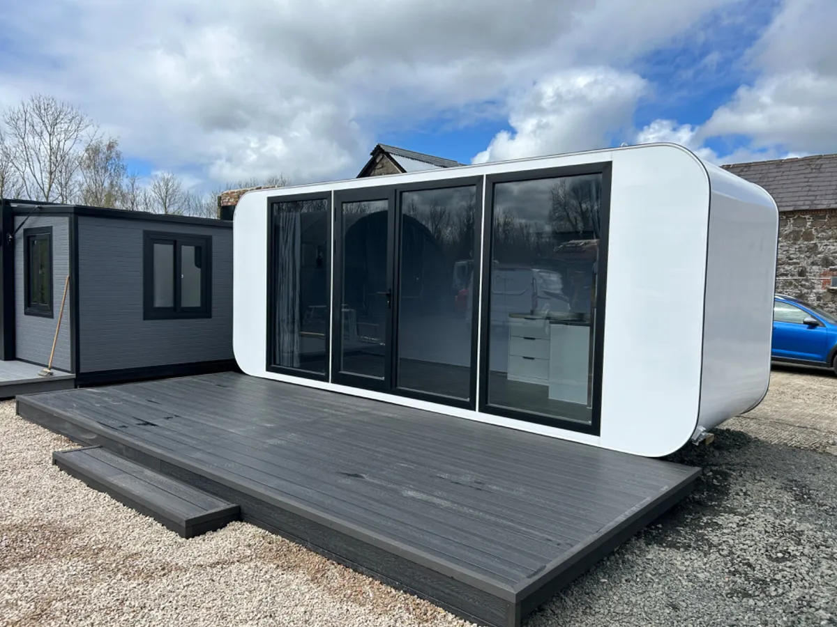 Office Pod Accommodation Pod Tiny House - Image 2