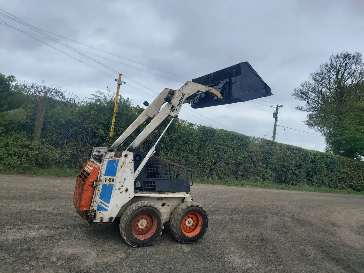 Bobcat 741 Skid Steer Loader - Image 1