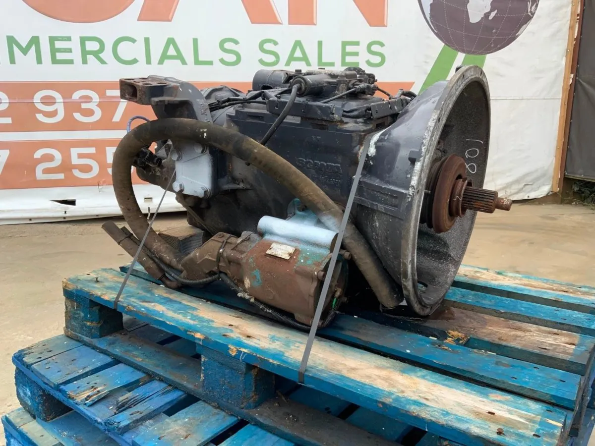 Scania P Series GR 801 Manual Gearbox / PTO Pump. - Image 1