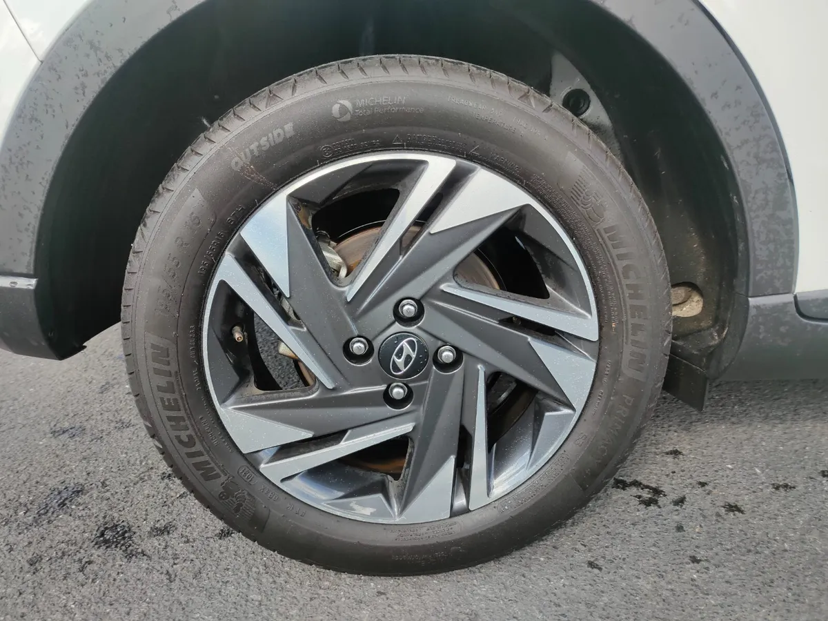 Hyundai Bayon 2021 - Image 3