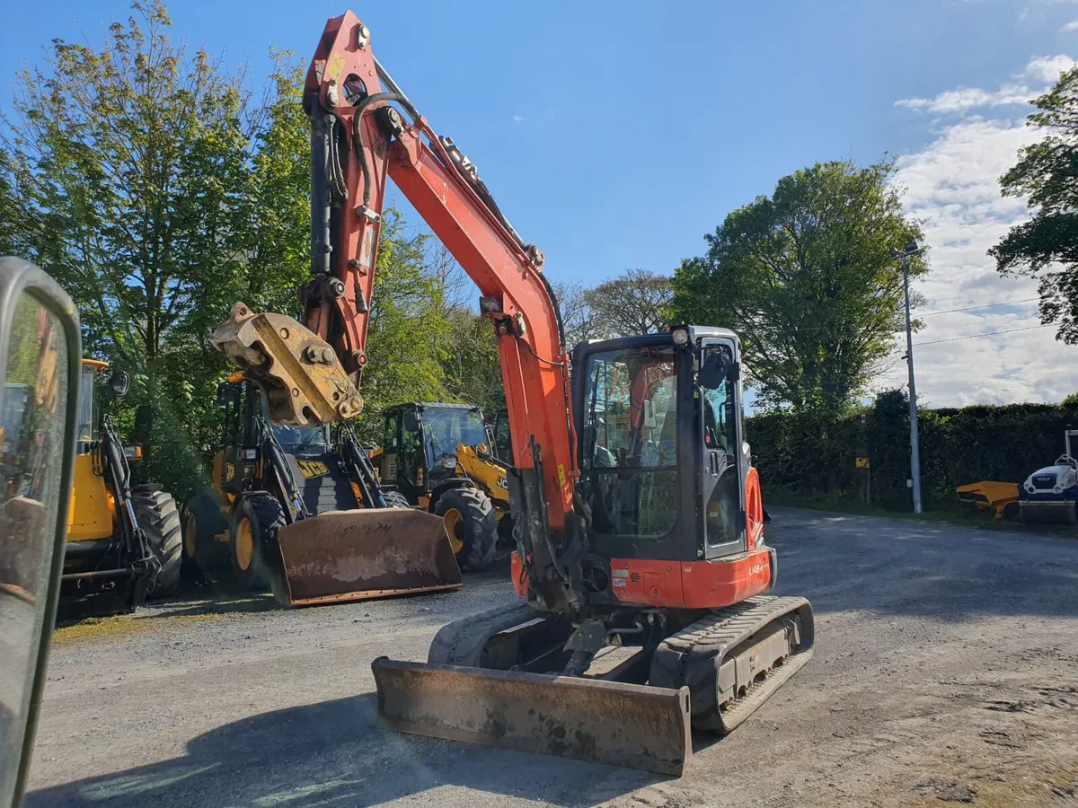 Kubota U48-4 Mini Excavator - Image 2