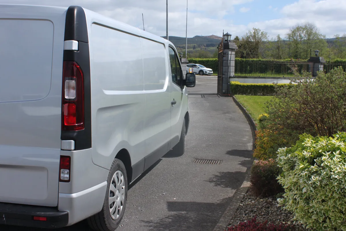 Opel Vivaro L2 H1 Sportive 1.6 Van,  2019 - Image 3