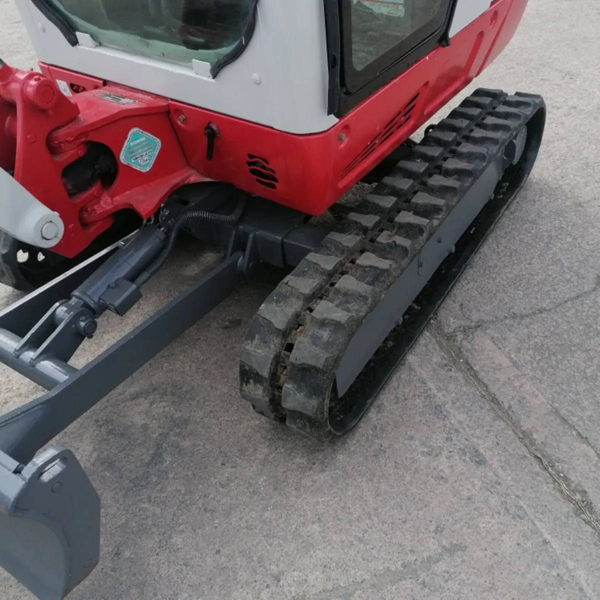 Takeuchi TB216 C/W Hydraulic Hitch - Image 4