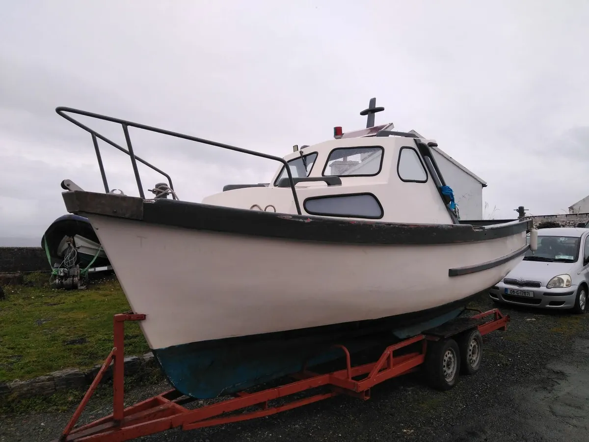 23ft Lee Fysher boat for sale - Image 3