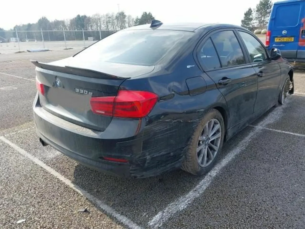 2017 BMW F30 330e SPORT 3 Series FOR PARTS - Image 3