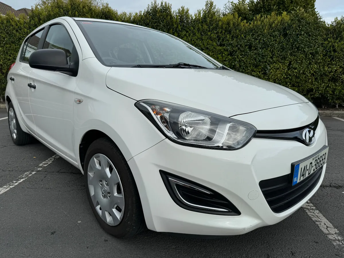 Hyundai i20 In exceptional cond, NCT'd & warranty - Image 4