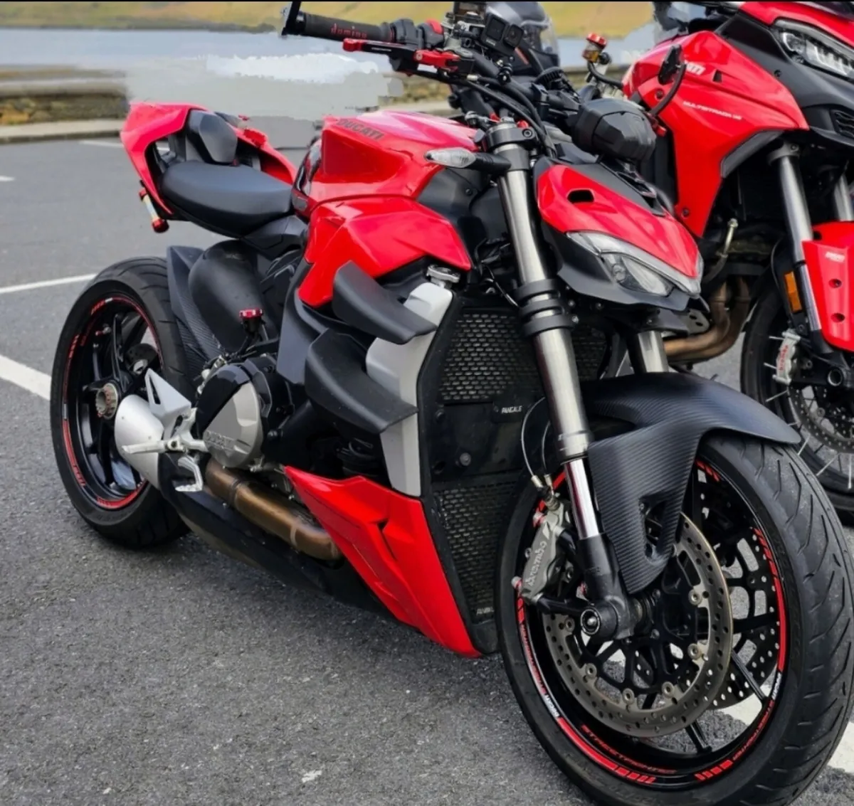 DUCATI STREETFIGHTER V2 - Image 1