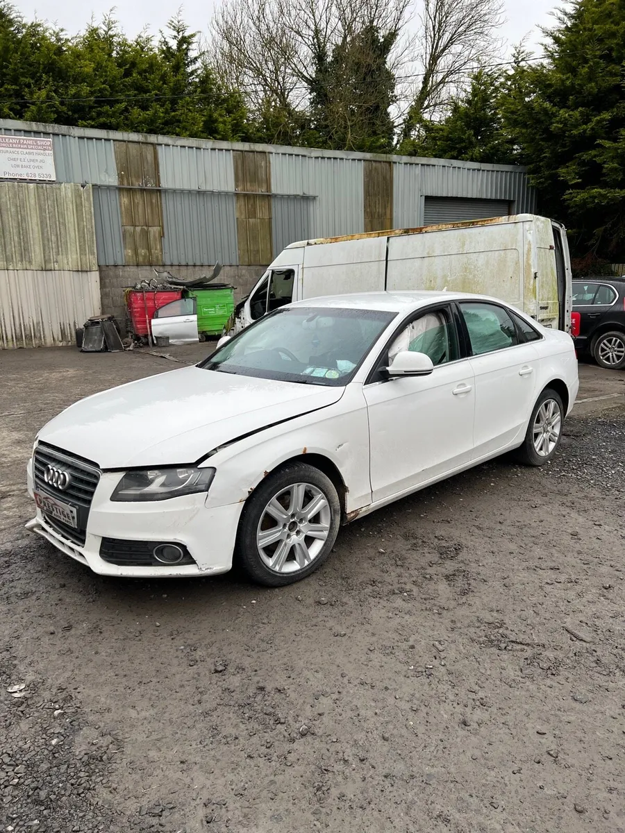 Breaking audi a4 b8 2.0 TDI 2009 caga kxp - Image 2