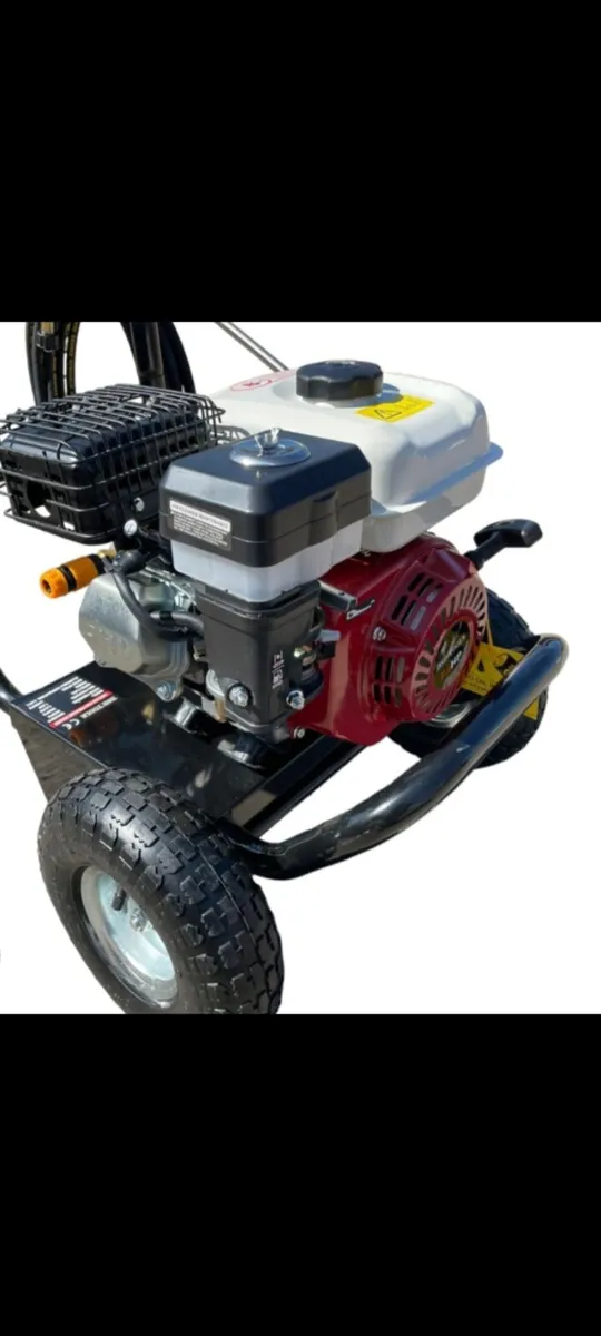 7hp petrol power washers for sale in Co. Longford for €325 on DoneDeal