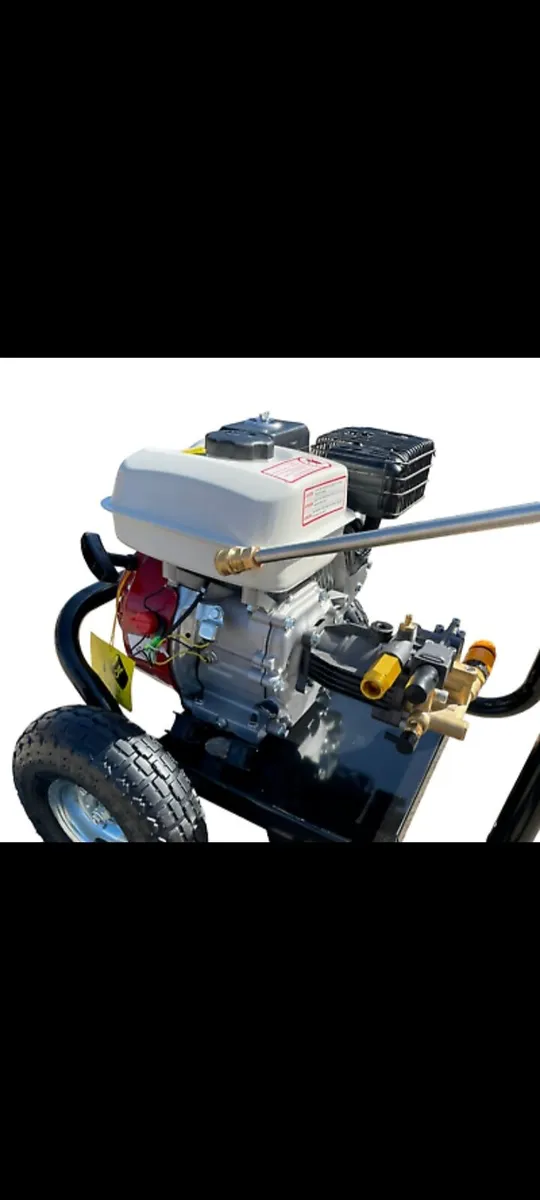 7hp petrol power washers for sale in Co. Longford for €325 on DoneDeal