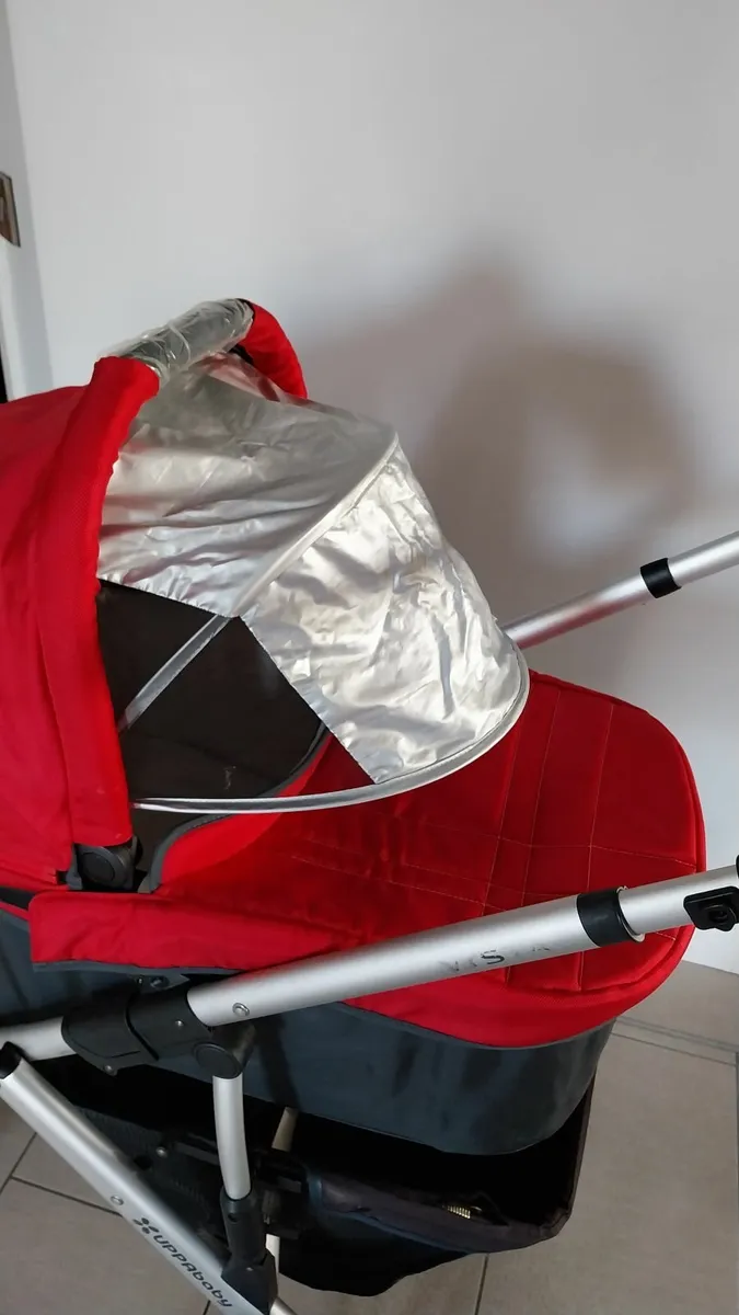 Baby travel system for sale in Co. Mayo for €650 on DoneDeal