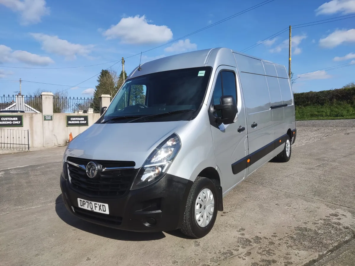 VRT €200 DEC 2020 VAUXHALL MOVANO 135 BHP LWB - Image 3