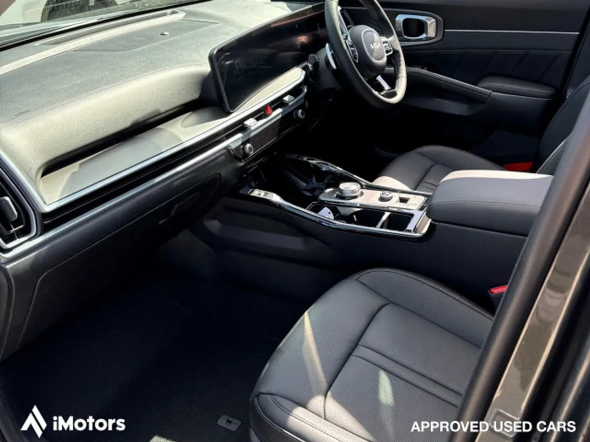 Kia Sorento 2.2 Litre Diesel - Image 2