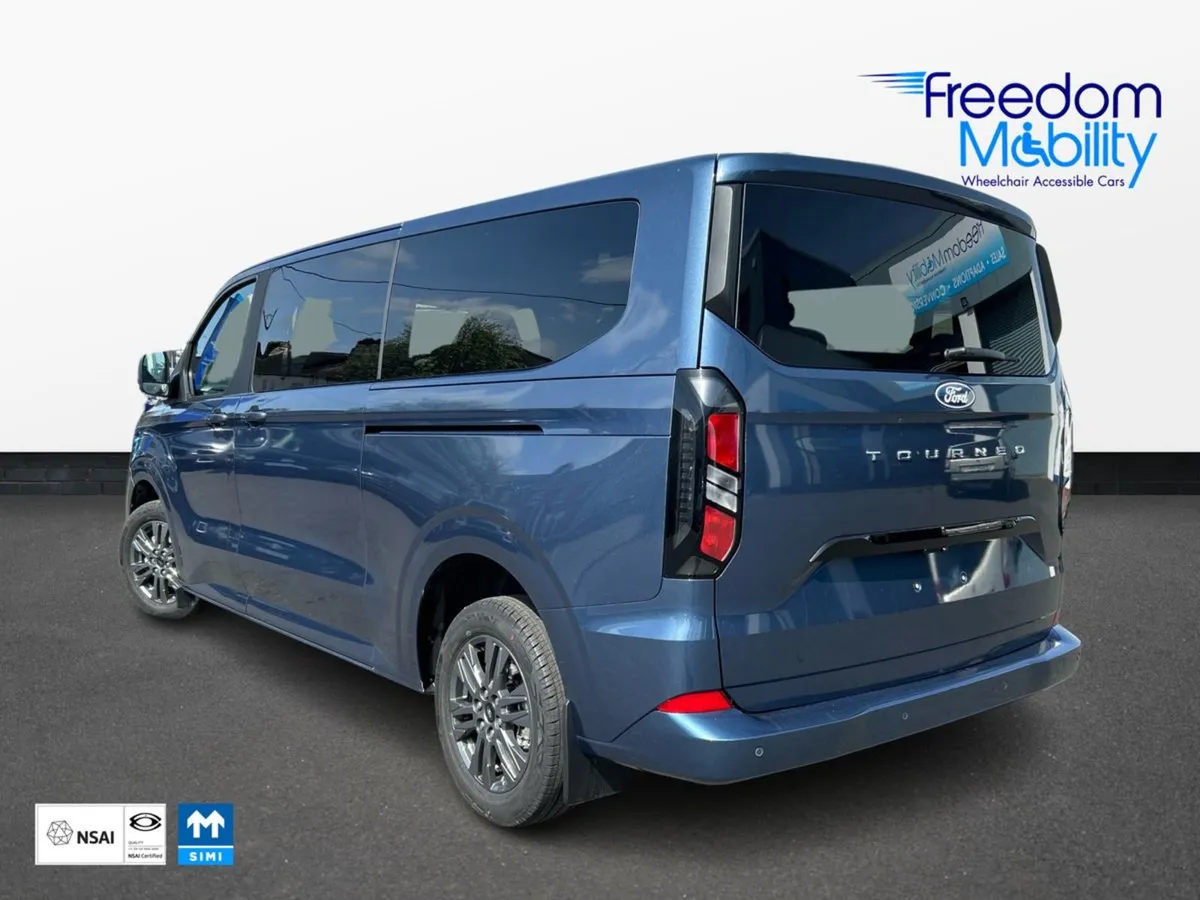 Ford Transit Custom New Model Manual 2025 - Image 4