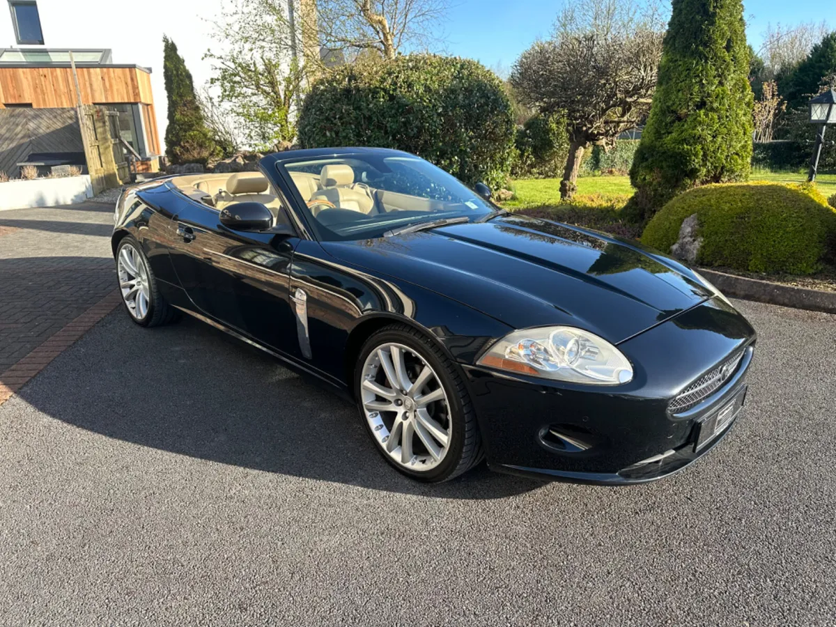 Now Reserved! Stunning V8 Jaguar XK Cabrio! - Image 1