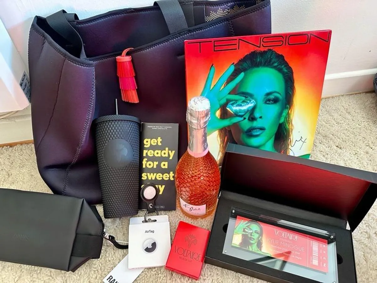 kylie Minogue Las Vegas goodie bag