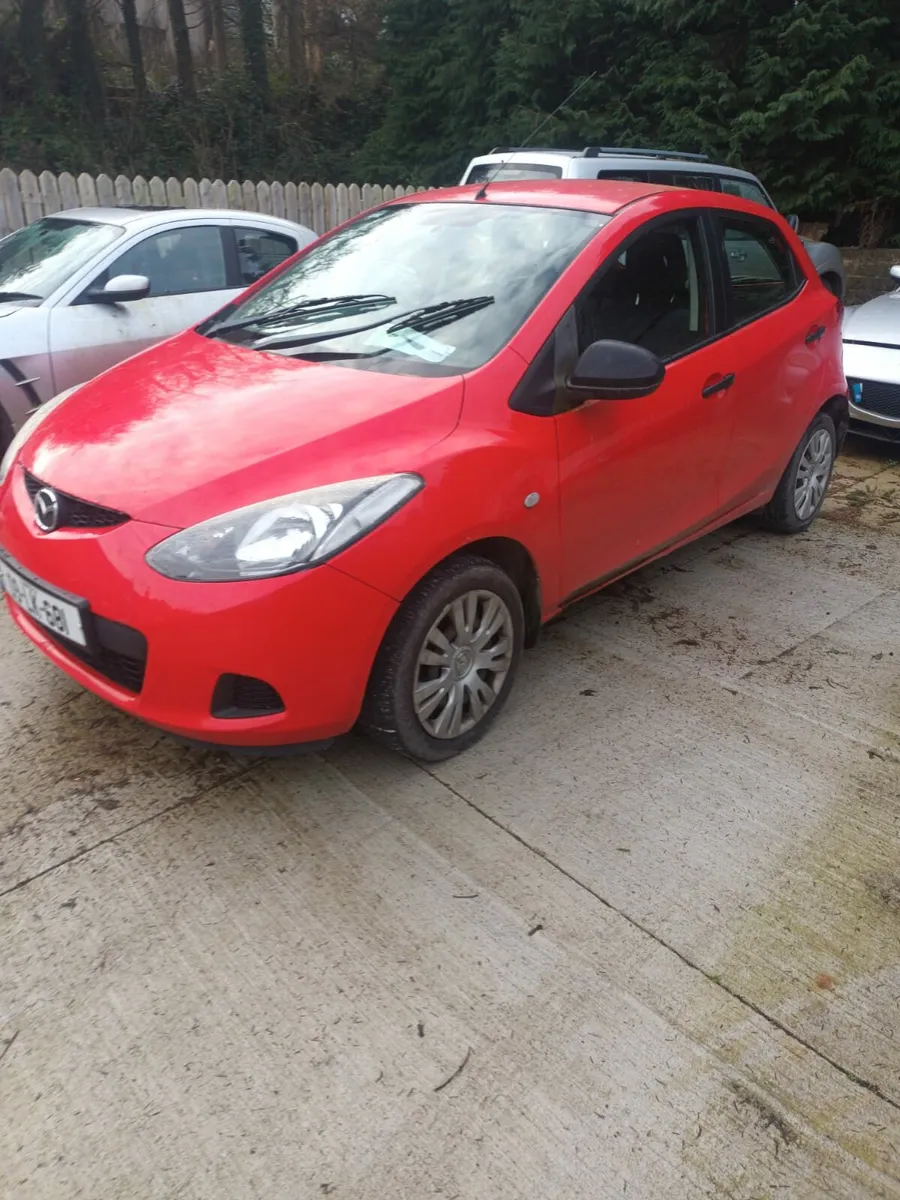 Breaking mazda 2 cars - Image 4