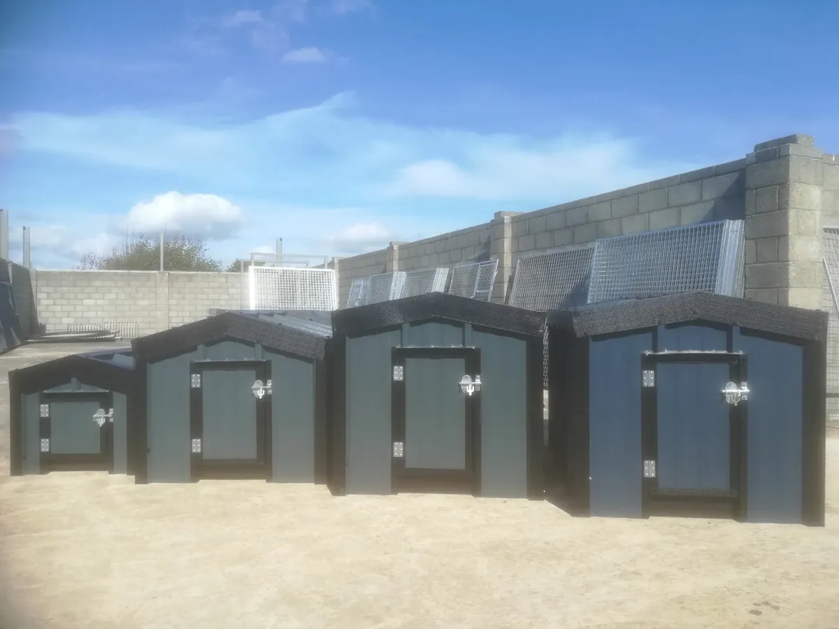 Insulated steel dog house kennel for sale in Co. Offaly for €0 on DoneDeal