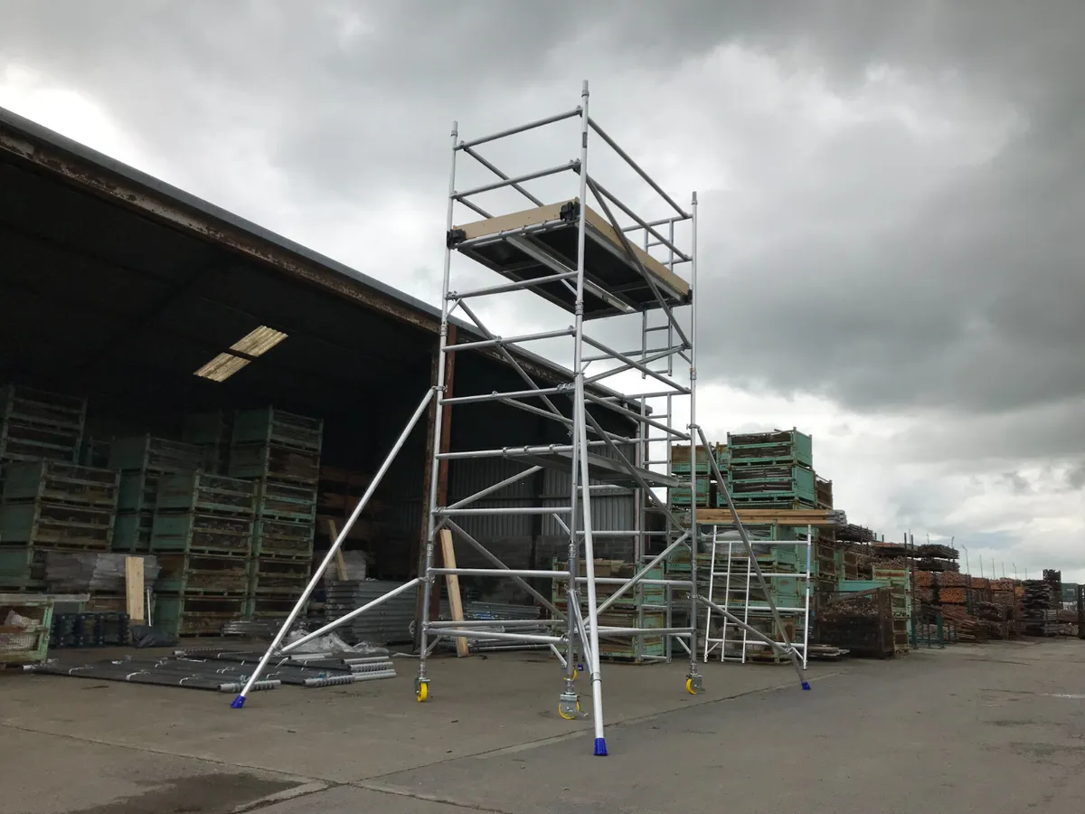 6.2m Mobile Scaffolding Tower - Image 1