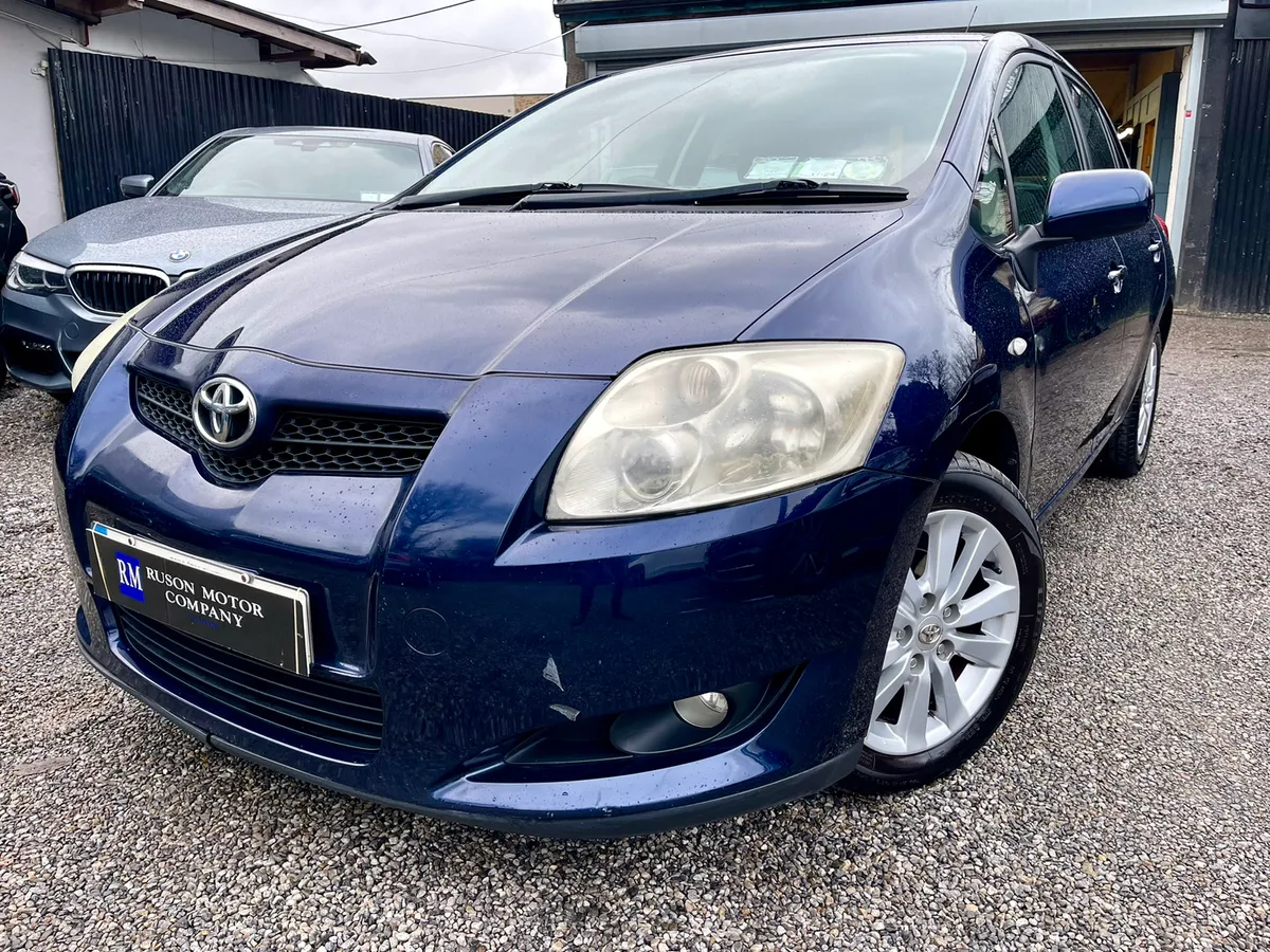Toyota Auris 1.4 (WARRANTY/NEW NCT/TAXED) - Image 1