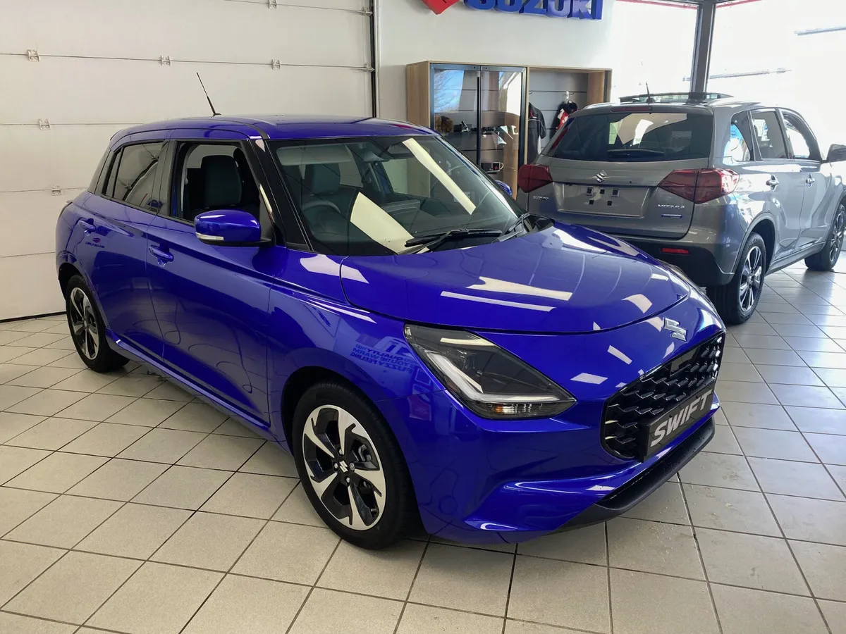 Suzuki Swift 1.2  Mild HYBRID Ultra 252 - Image 2