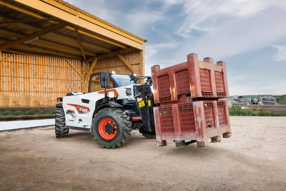 Bobcat TL25.60 Super Compact Telehandler - Image 4