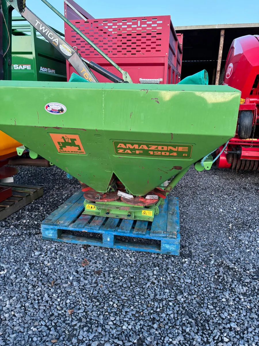 Amazone fertiliser spreader for sale in Co. Longford for €1,550 on DoneDeal