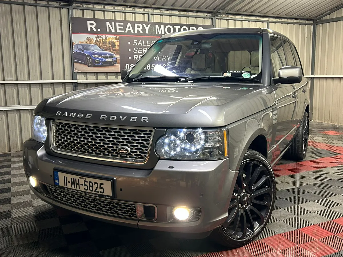 2011 LandRover RangeRover Vogue 4.4 V8 2 Seat VAT - Image 1